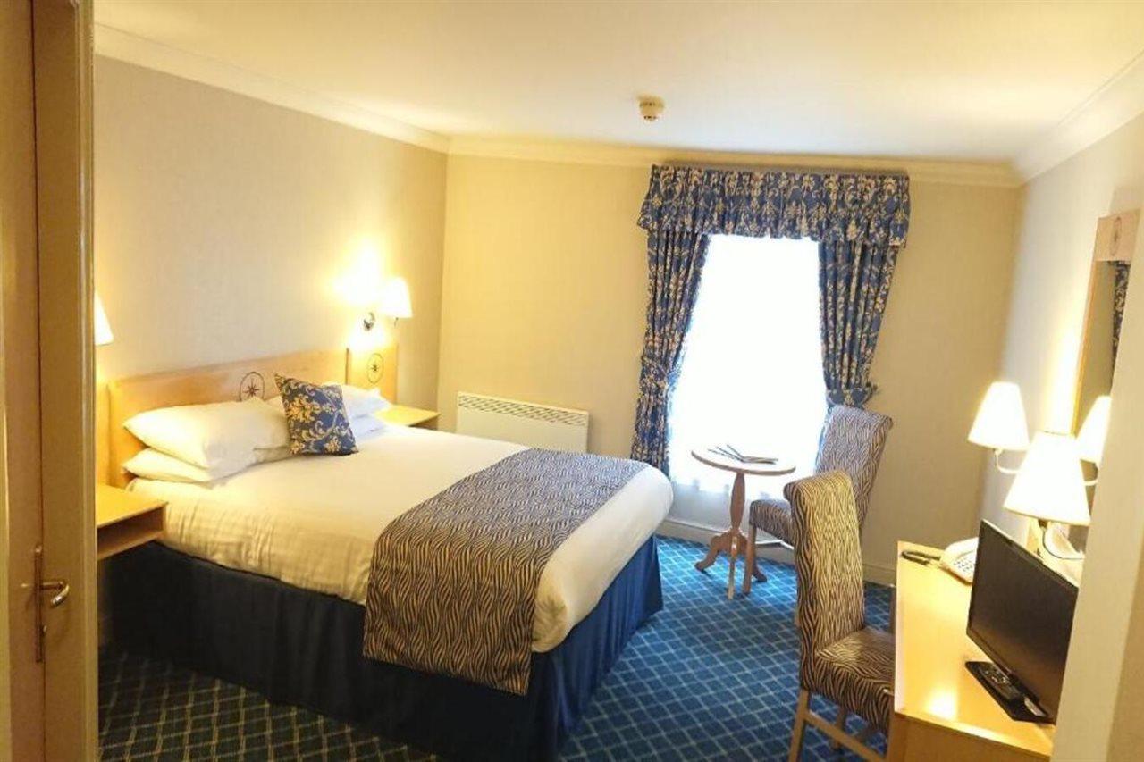 The Queens Hotel Йорк Экстерьер фото