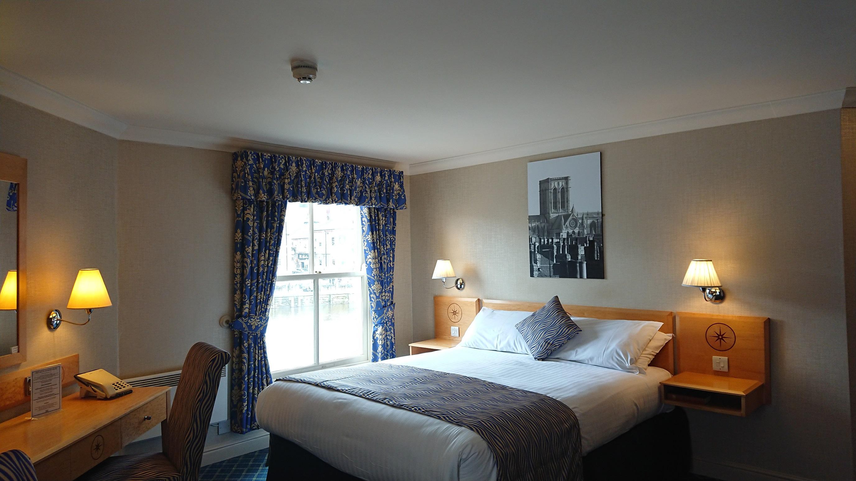 The Queens Hotel Йорк Экстерьер фото